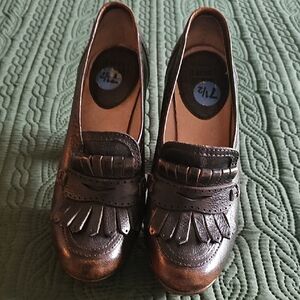 Women's Metallic Loafers